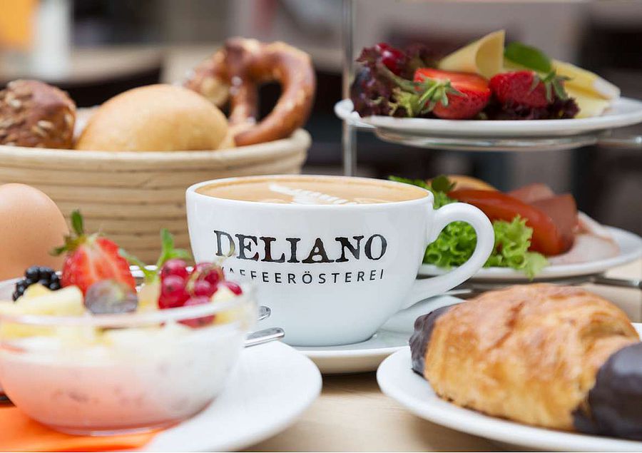 Deliano Wasserburg Frühstück